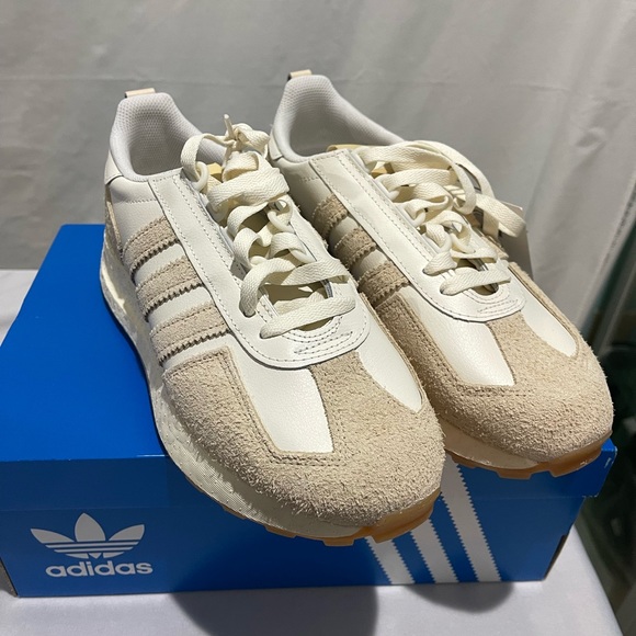 RETROPY E5 SHOES Off White / Sand Strata / Gum - Picture 10 of 17